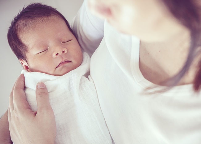 Tahapan Pertumbuhan Anak Baru Lahir dan Perawatannya